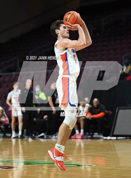 Thumbnail 1 in Bishop Gorman vs. Durango (Tarkanian Classic) photogallery.
