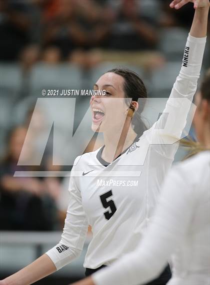Thumbnail 1 in Sheridan @ Bauxite photogallery.