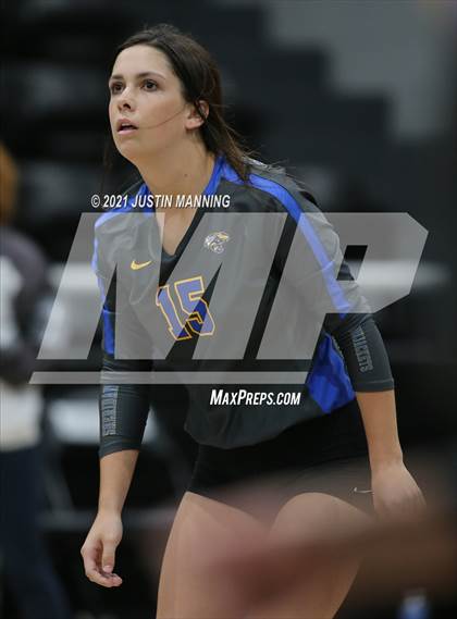 Thumbnail 3 in Sheridan @ Bauxite photogallery.