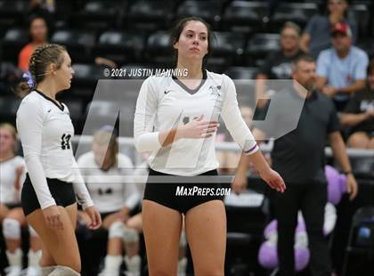 Thumbnail 2 in Sheridan @ Bauxite photogallery.