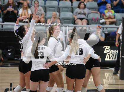 Thumbnail 3 in Sheridan @ Bauxite photogallery.