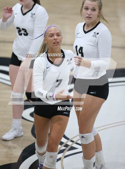 Thumbnail 3 in Sheridan @ Bauxite photogallery.