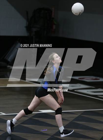 Thumbnail 2 in Sheridan @ Bauxite photogallery.