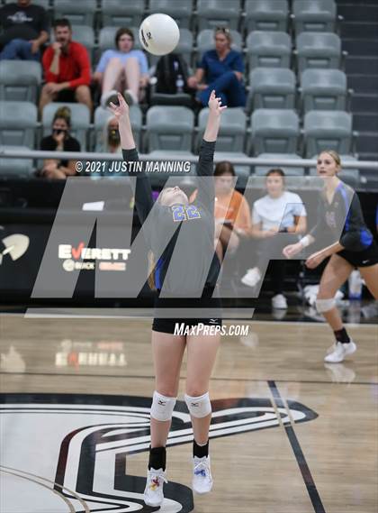 Thumbnail 2 in Sheridan @ Bauxite photogallery.