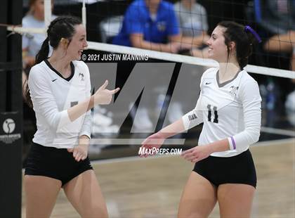 Thumbnail 1 in Sheridan @ Bauxite photogallery.