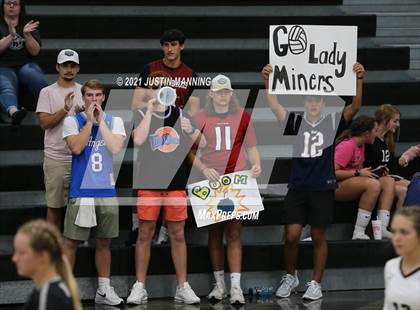 Thumbnail 3 in Sheridan @ Bauxite photogallery.