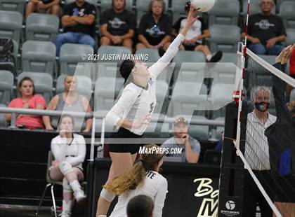 Thumbnail 3 in Sheridan @ Bauxite photogallery.