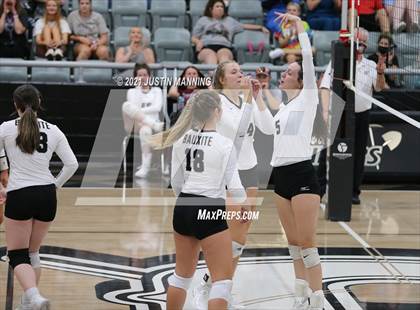 Thumbnail 1 in Sheridan @ Bauxite photogallery.