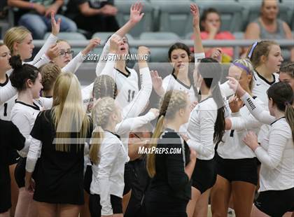 Thumbnail 2 in Sheridan @ Bauxite photogallery.