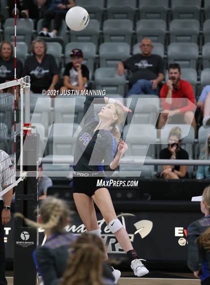 Thumbnail 3 in Sheridan @ Bauxite photogallery.