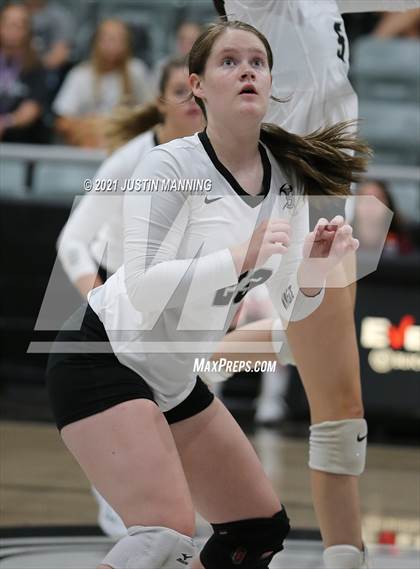 Thumbnail 1 in Sheridan @ Bauxite photogallery.