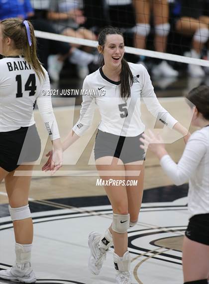 Thumbnail 1 in Sheridan @ Bauxite photogallery.