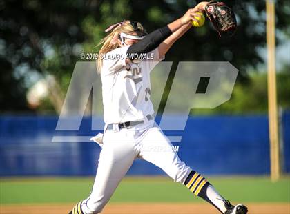 Thumbnail 2 in Cypress Ranch vs. Wylie (UIL 6A Regional Semifinal) photogallery.