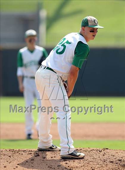 Thumbnail 3 in Blue Ridge vs. Overton (UIL 1A State Semifinal) photogallery.