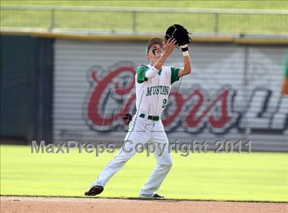 Thumbnail 2 in Blue Ridge vs. Overton (UIL 1A State Semifinal) photogallery.