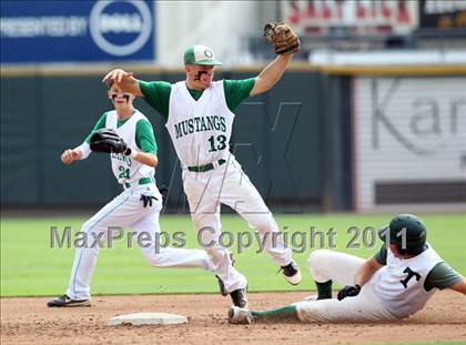 Thumbnail 3 in Blue Ridge vs. Overton (UIL 1A State Semifinal) photogallery.