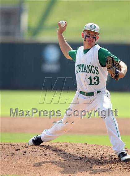 Thumbnail 3 in Blue Ridge vs. Overton (UIL 1A State Semifinal) photogallery.