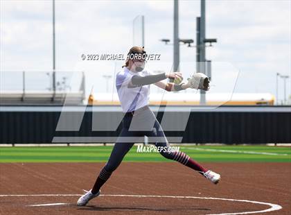 Thumbnail 3 in The Colony vs. Heritage (UIL 5A Bi-district) photogallery.