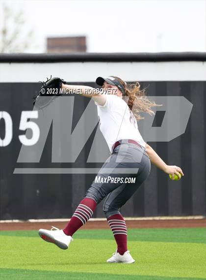 Thumbnail 3 in The Colony vs. Heritage (UIL 5A Bi-district) photogallery.