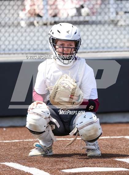 Thumbnail 1 in The Colony vs. Heritage (UIL 5A Bi-district) photogallery.