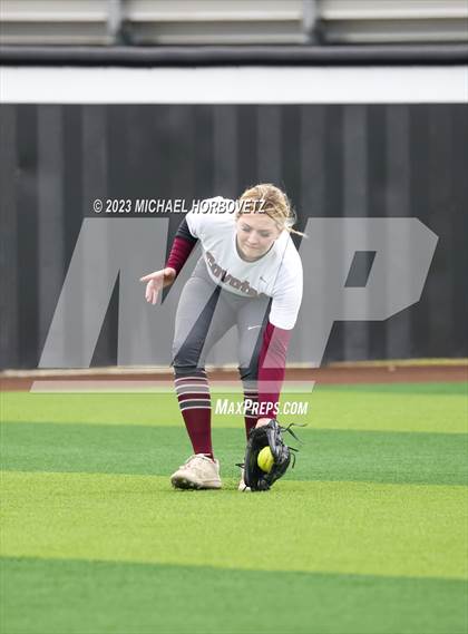 Thumbnail 2 in The Colony vs. Heritage (UIL 5A Bi-district) photogallery.