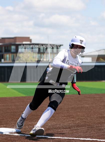 Thumbnail 3 in The Colony vs. Heritage (UIL 5A Bi-district) photogallery.