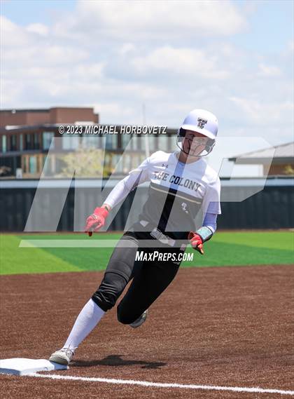 Thumbnail 2 in The Colony vs. Heritage (UIL 5A Bi-district) photogallery.