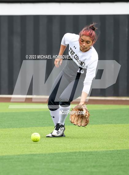 Thumbnail 3 in The Colony vs. Heritage (UIL 5A Bi-district) photogallery.