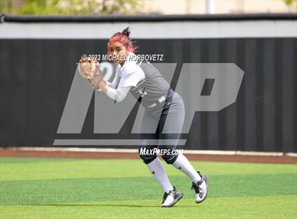 Thumbnail 1 in The Colony vs. Heritage (UIL 5A Bi-district) photogallery.