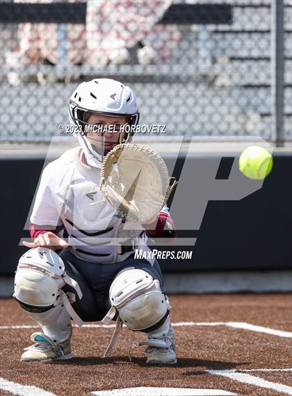 Thumbnail 2 in The Colony vs. Heritage (UIL 5A Bi-district) photogallery.