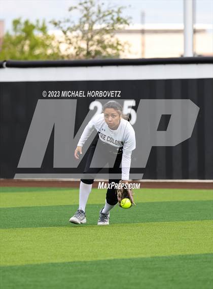 Thumbnail 1 in The Colony vs. Heritage (UIL 5A Bi-district) photogallery.