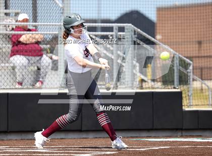Thumbnail 2 in The Colony vs. Heritage (UIL 5A Bi-district) photogallery.