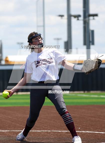 Thumbnail 1 in The Colony vs. Heritage (UIL 5A Bi-district) photogallery.