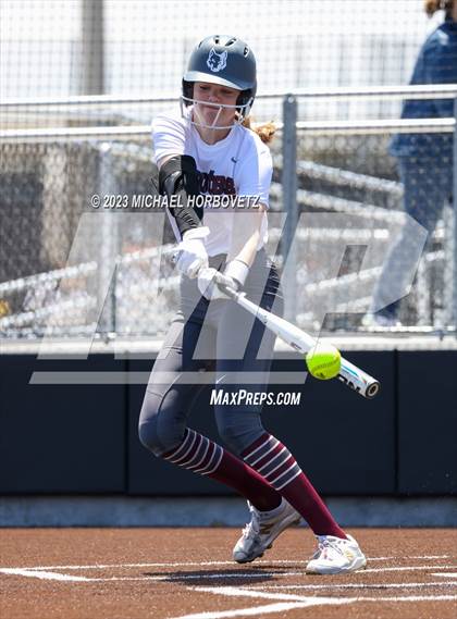 Thumbnail 3 in The Colony vs. Heritage (UIL 5A Bi-district) photogallery.
