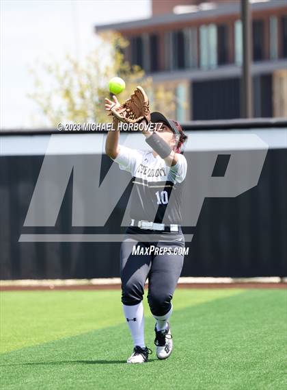 Thumbnail 2 in The Colony vs. Heritage (UIL 5A Bi-district) photogallery.