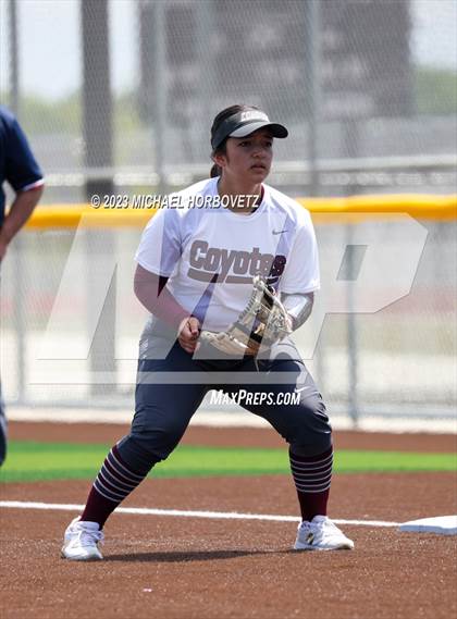 Thumbnail 1 in The Colony vs. Heritage (UIL 5A Bi-district) photogallery.