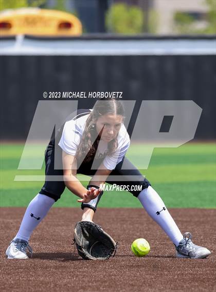 Thumbnail 3 in The Colony vs. Heritage (UIL 5A Bi-district) photogallery.