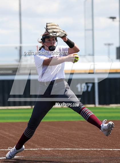 Thumbnail 2 in The Colony vs. Heritage (UIL 5A Bi-district) photogallery.