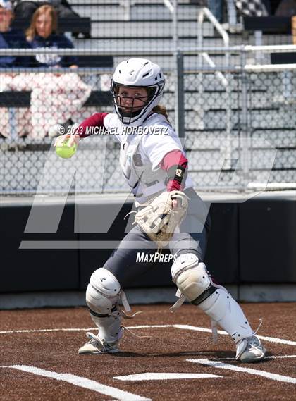Thumbnail 2 in The Colony vs. Heritage (UIL 5A Bi-district) photogallery.