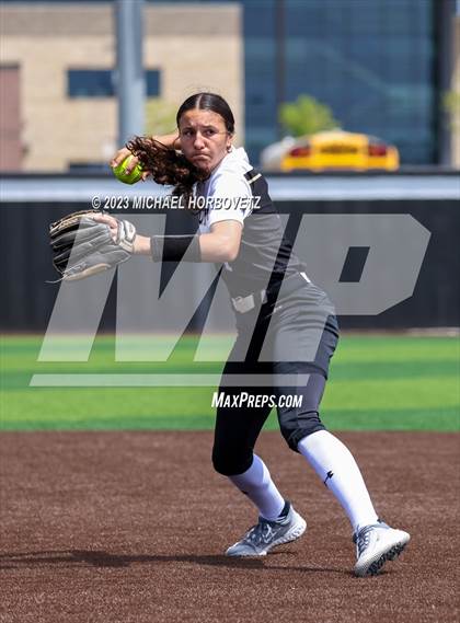 Thumbnail 1 in The Colony vs. Heritage (UIL 5A Bi-district) photogallery.