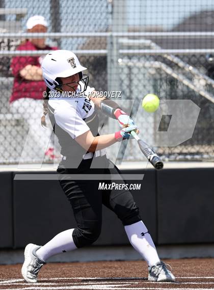 Thumbnail 2 in The Colony vs. Heritage (UIL 5A Bi-district) photogallery.