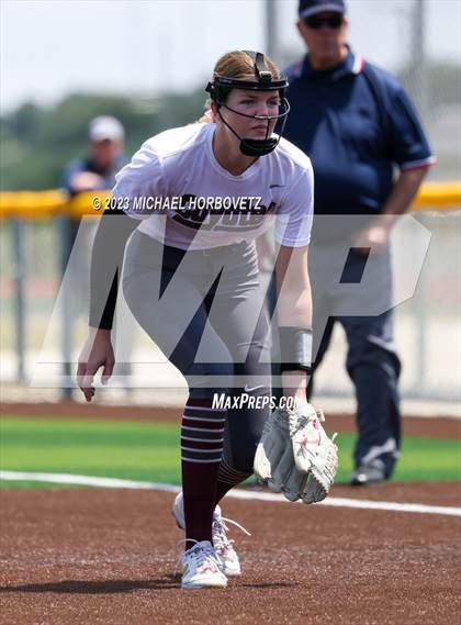 Thumbnail 2 in The Colony vs. Heritage (UIL 5A Bi-district) photogallery.