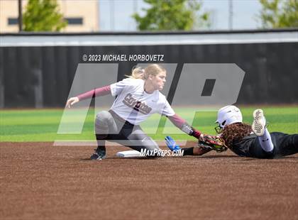 Thumbnail 2 in The Colony vs. Heritage (UIL 5A Bi-district) photogallery.