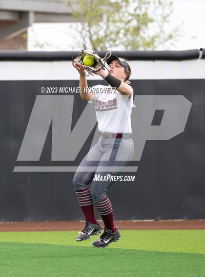 Thumbnail 1 in The Colony vs. Heritage (UIL 5A Bi-district) photogallery.