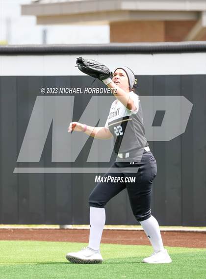Thumbnail 1 in The Colony vs. Heritage (UIL 5A Bi-district) photogallery.
