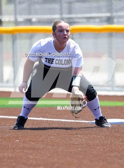 Thumbnail 3 in The Colony vs. Heritage (UIL 5A Bi-district) photogallery.