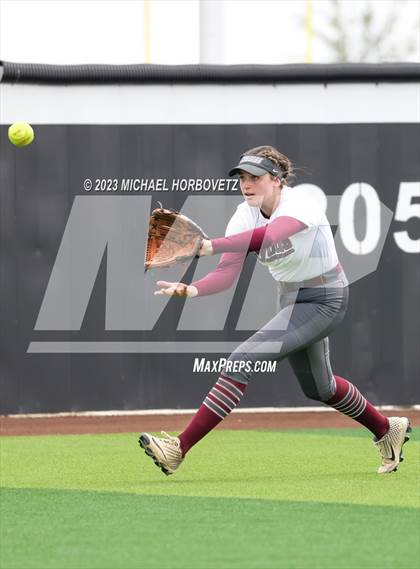 Thumbnail 1 in The Colony vs. Heritage (UIL 5A Bi-district) photogallery.