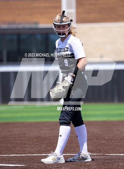 Thumbnail 3 in The Colony vs. Heritage (UIL 5A Bi-district) photogallery.