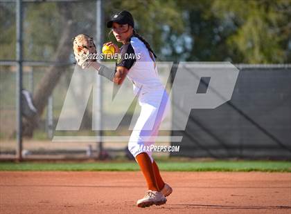 Thumbnail 2 in Casa Grande @ Campo Verde photogallery.