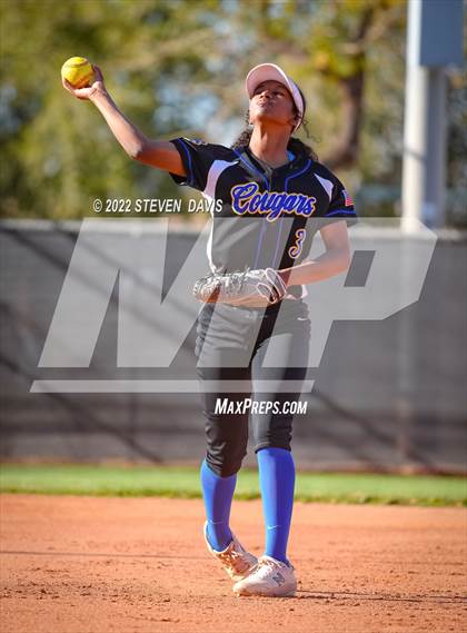 Thumbnail 3 in Casa Grande @ Campo Verde photogallery.